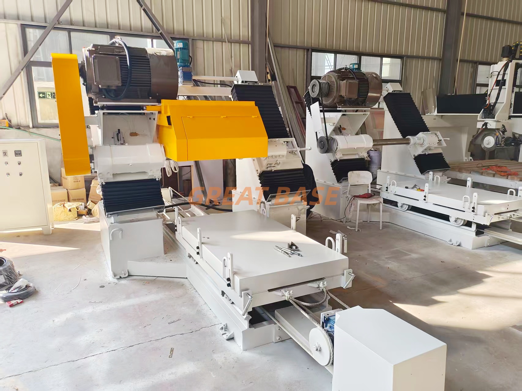 GreatBase GBTSW-1000/1200 Whole Structure Multi Disc Stone Cutting Machine For Thick Slabs