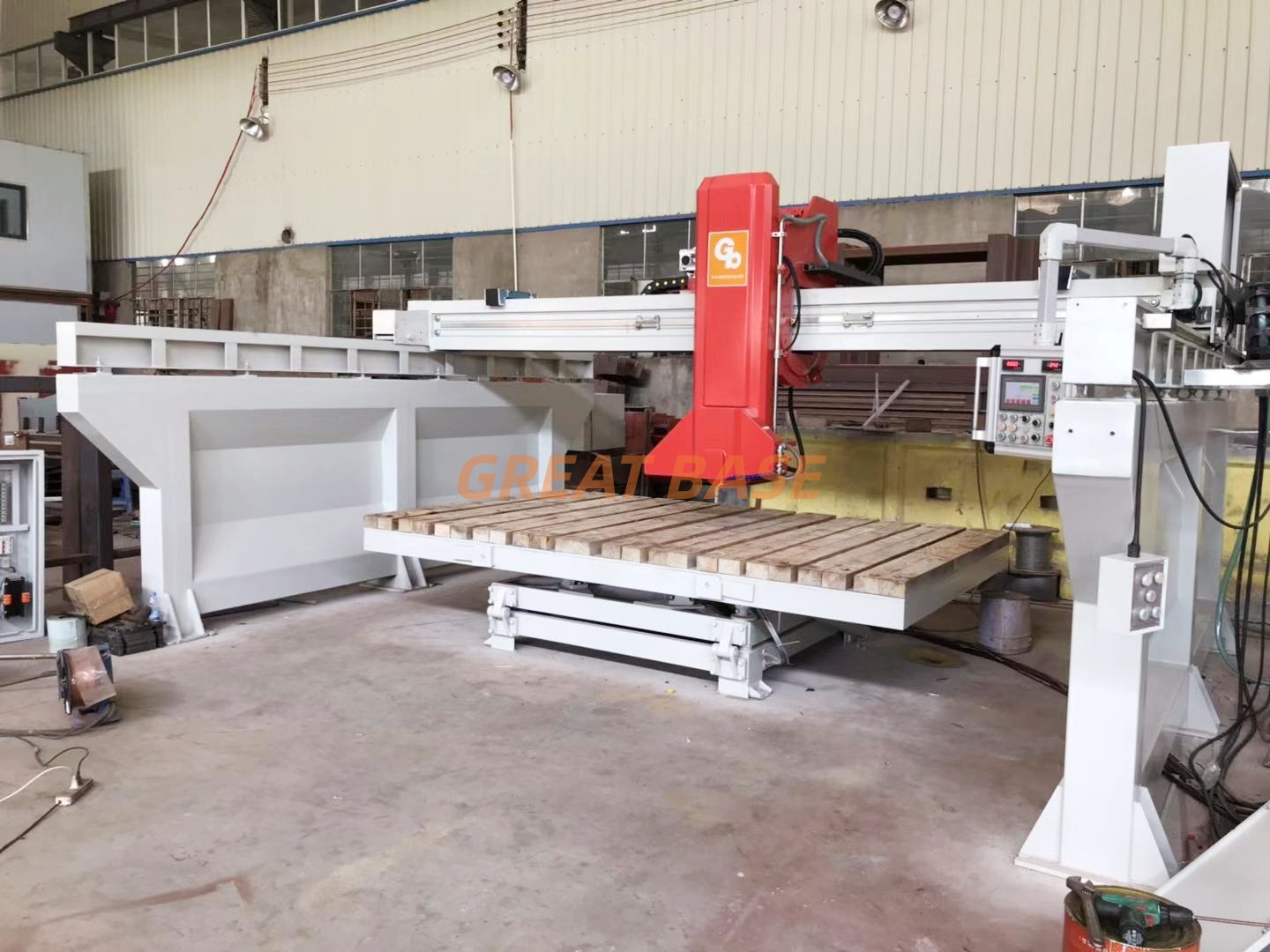 Factory Direct GBHW-625 Automatic Bridge Cutting Machine (Cutter Head Tilting 45°) for Granite Marble Stone Cutting