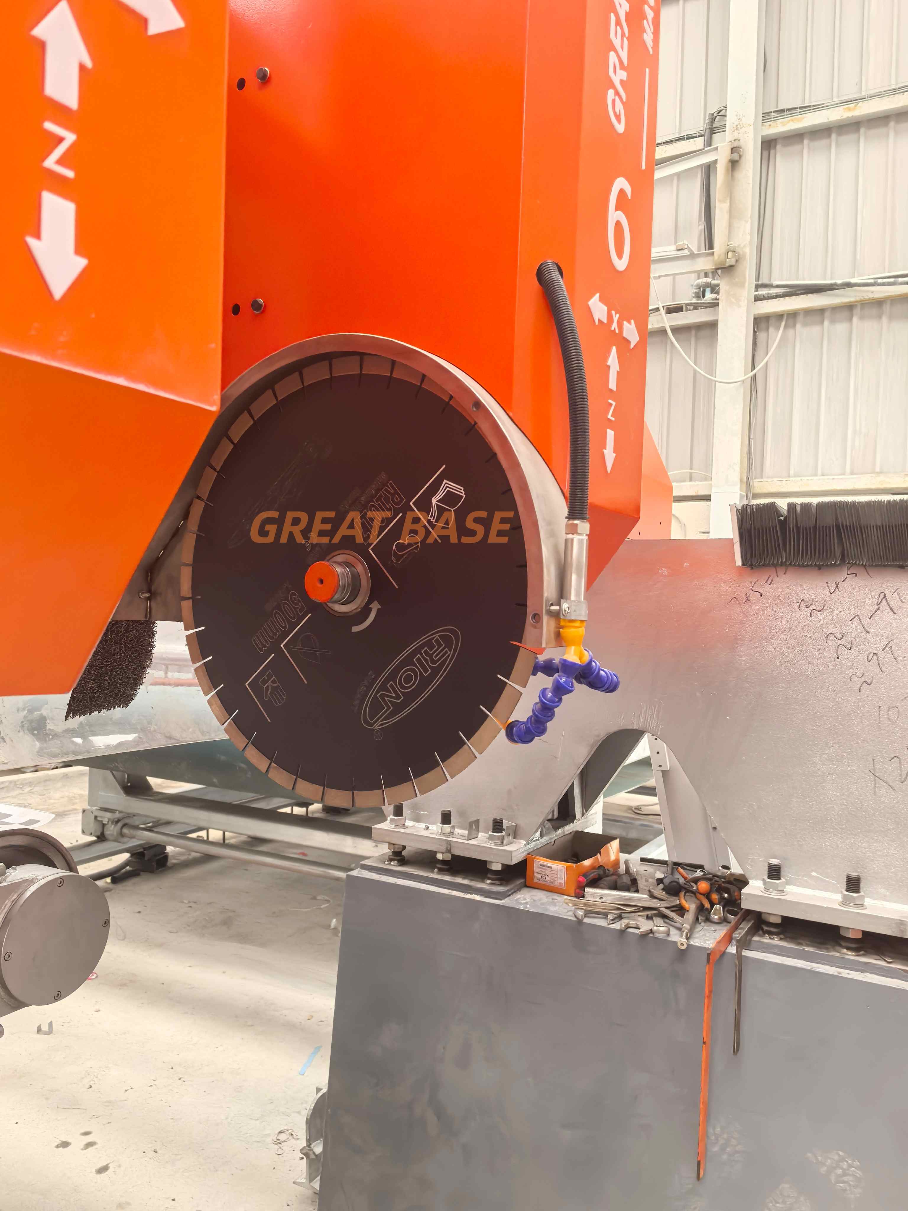 GreatBase GB6-500X Super Smart 30kw Multi-disc Line Concept Bridge Saw for Granite Slab Cutting Generating Complex Cuts Stone Cutting Machine