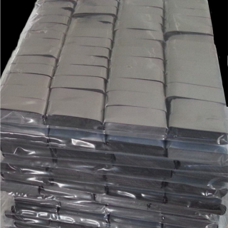 Brick Packing feuerfestes metallisches Konfetti