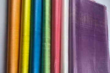 Milieuvriendelijke oplosbare confetti gemaakt van zoete aardappelzetmeel