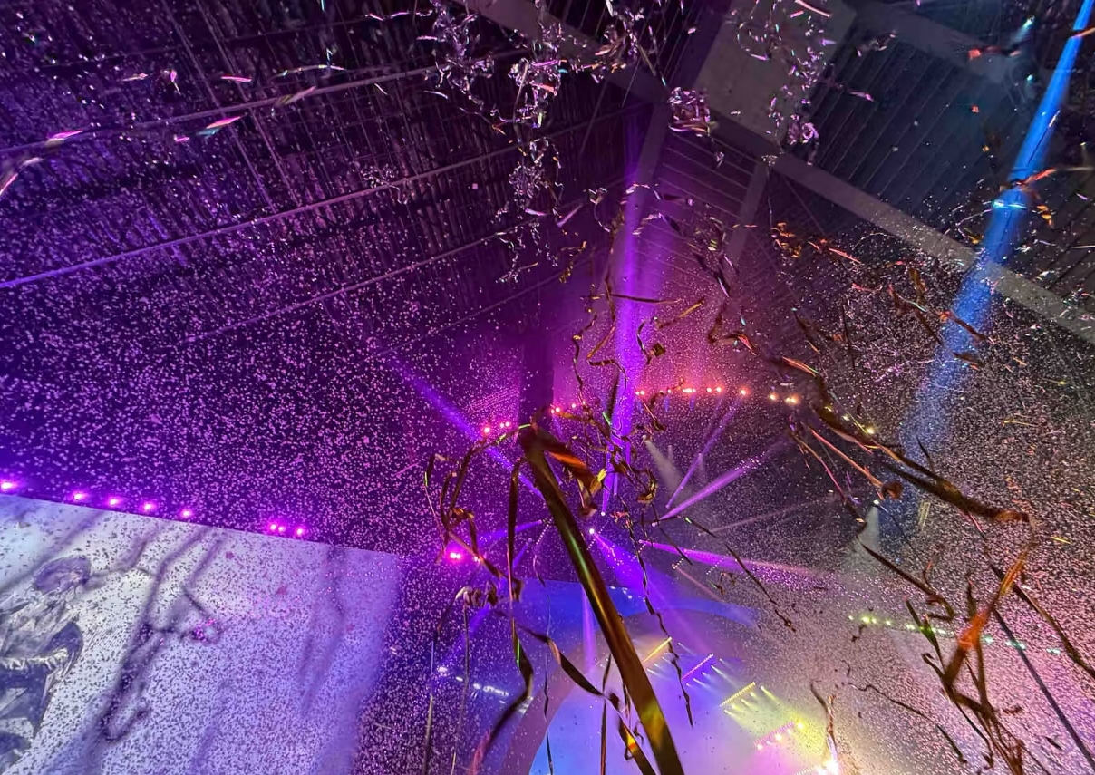 confetti paper