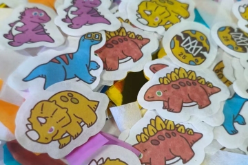 Custom Dinosaur Confetti | Exclusive Stage Confetti for Mayday Concert & Live Events