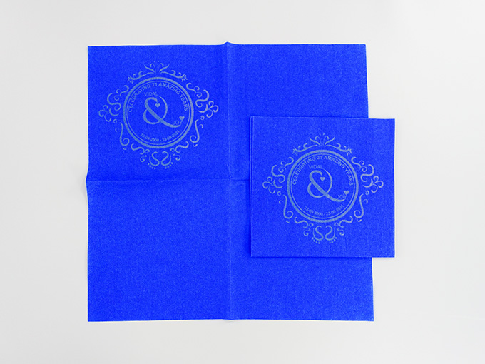 colored napkins