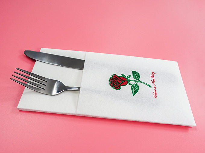 Airlaid Napkin Printed Logo With Pocket For Cutlery