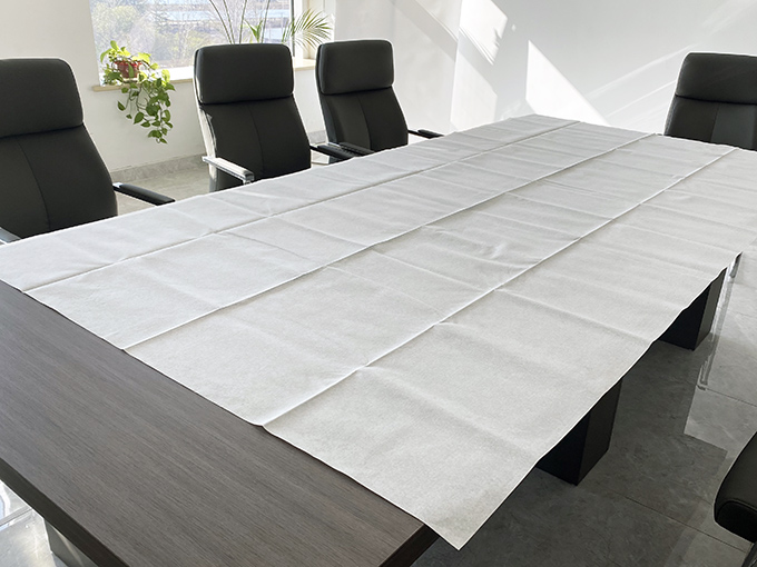 Disposable Luxury Party Table Cloths
