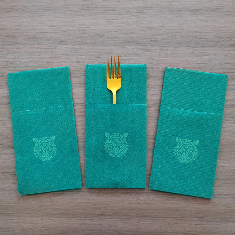 Hot Airlaid Paper Napkins With Knife And Fork Mouth Fold
