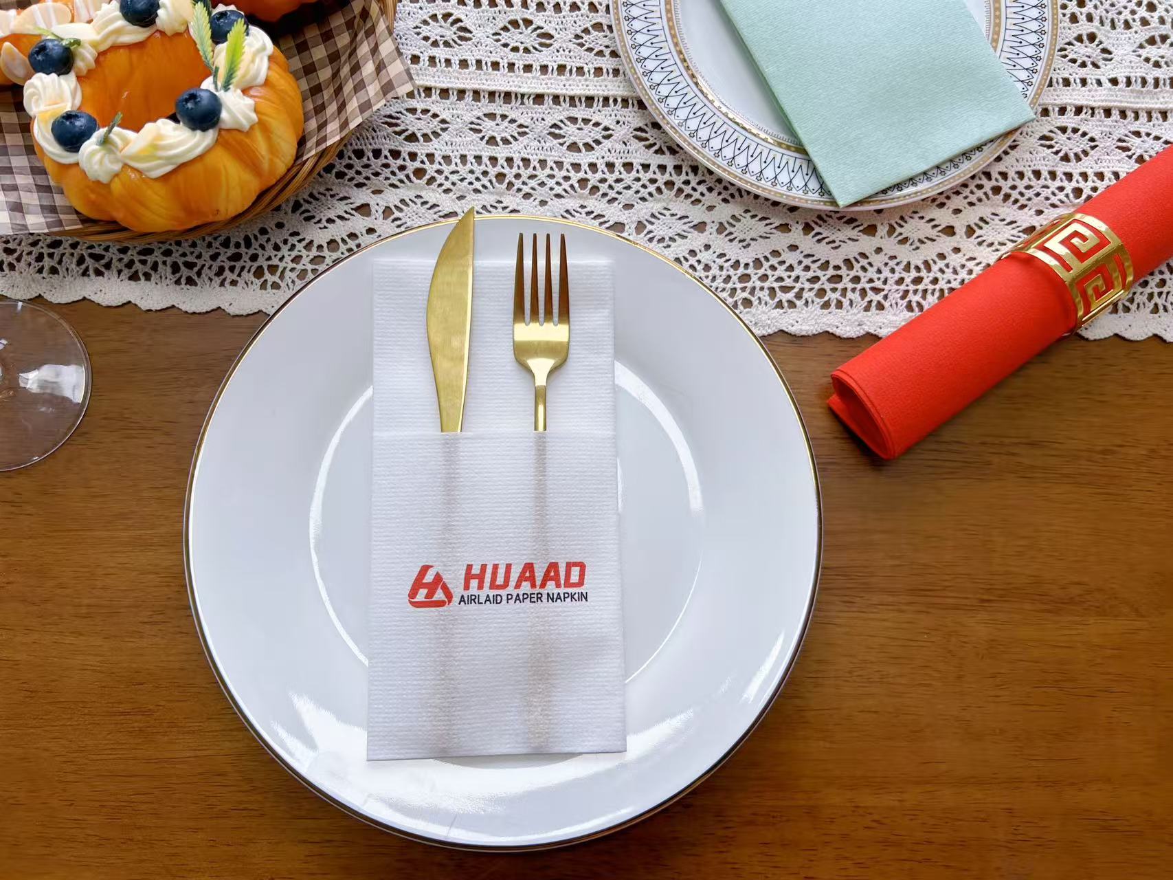 Dinner napkins Dinner napkins
