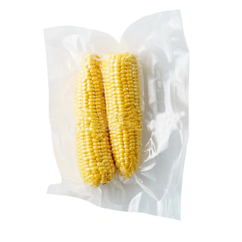 What should be noted when using vacuum bags to preserve corn?