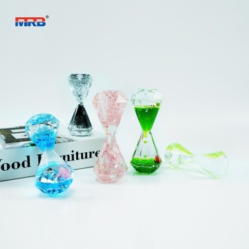 Diamond Shape Floating Liquid Motion Bubbler Timer Animal Oil Hourglass Desk Toy