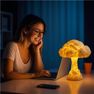 3D Mushroom Cloud Table Lamp Creative Handmade Resin Craft Atomic Bomb Blast Explosion Night Light for Bedroom Home Decor Gift