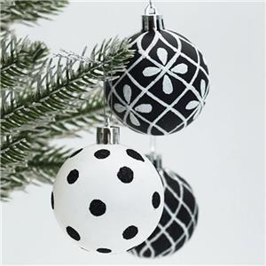 Christmas Black and White Ball Ornaments Xmas Plastic Stripe Dot Hanging Ball for Christmas Tree Party Decoration Supplies