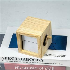 Custom Photo Flipbook Frame Animation Machine Mechanical Hand-cranked Flipbook Box Photo Album with Light Unique Gifts