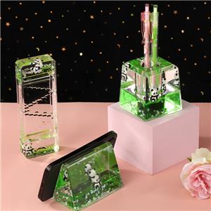 Stress-Relief Panda Oil Leak Sand Timer with Glitter Green Liquid, Creative Desktop Mood Calmer for Kids & Adults