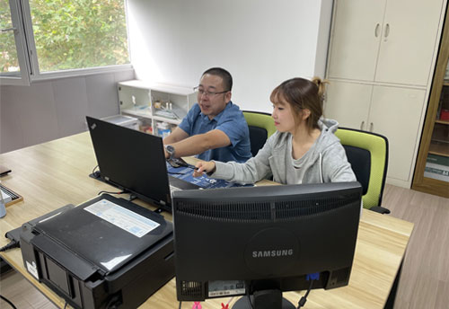 従業員の幸福に関するインタビュー