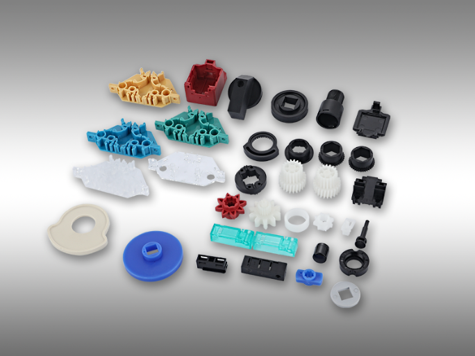 Dalian jisedai diz que a injeção de plástico transparente precisa prestar atenção no quê.