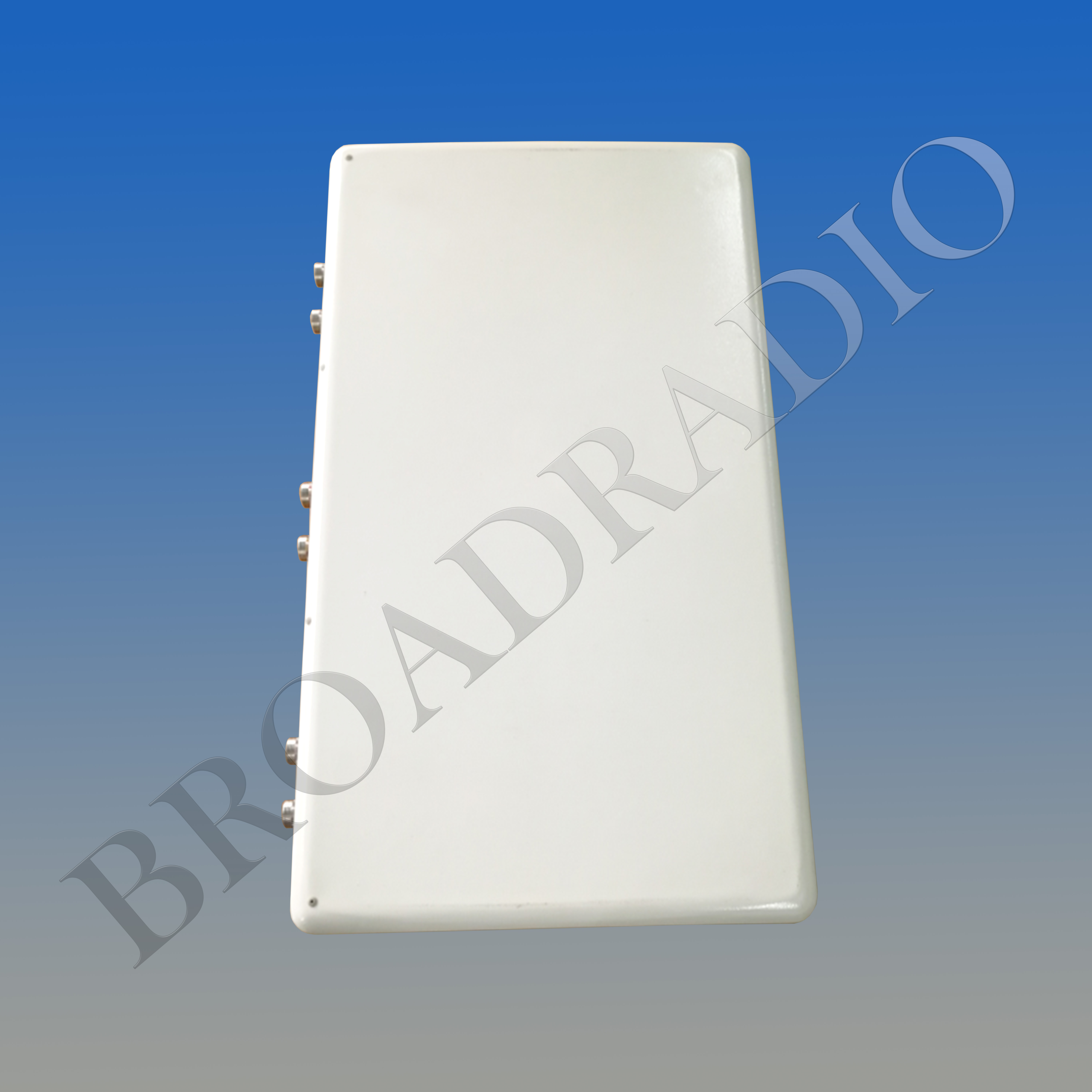1LB3MB 20°11/12/12/12dBi Stadium Antenna