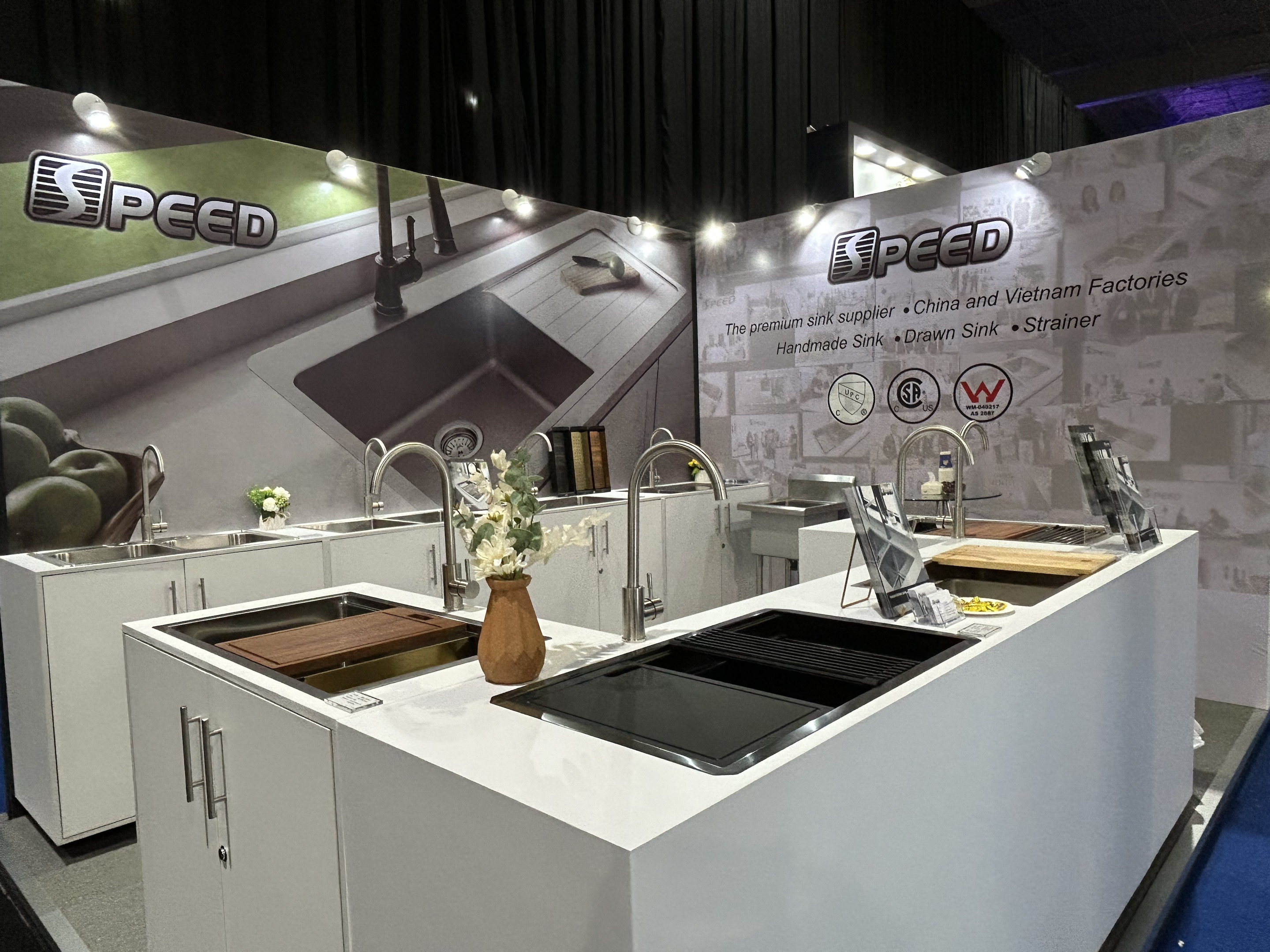 Pameran wastafel dapur SPEED 2024 Obra di Meksiko