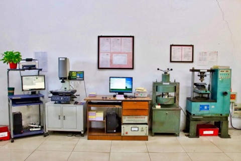 Attrezzatura di rilevamento