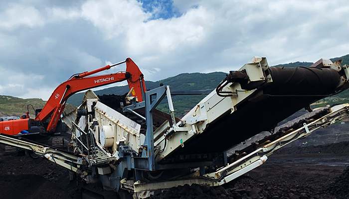 mobile crushing and screening