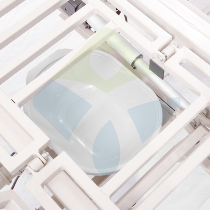 Electric Convalescent Nursing Bed With Toilet