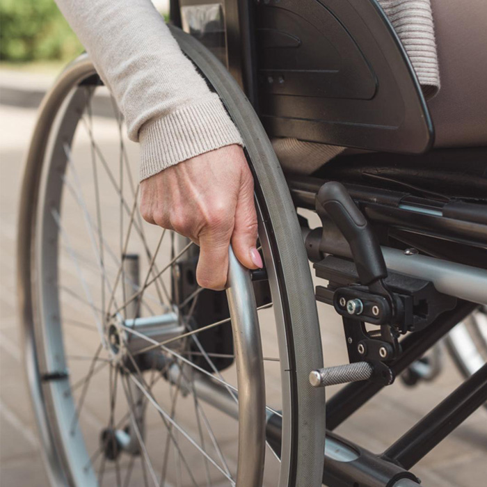 Is It Better To Buy A Wheelchair With Solid Tire Or A Pneumatic Tire?