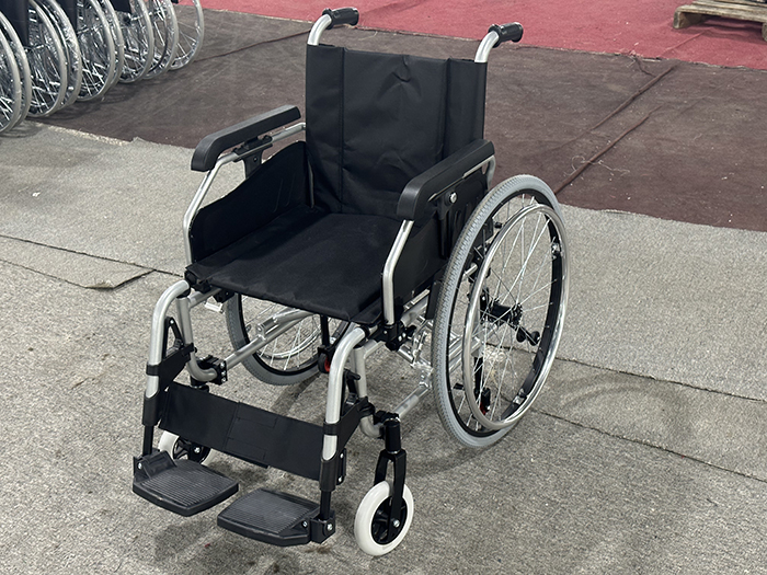 4 Tips for Wheelchair Repair and Maintenance