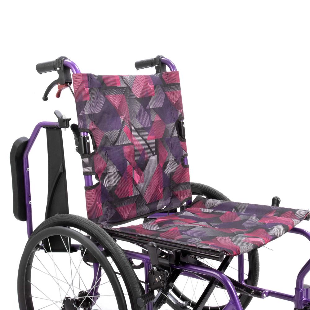 Wheelchair with Safety Belt Wheelchair with Safety Belt