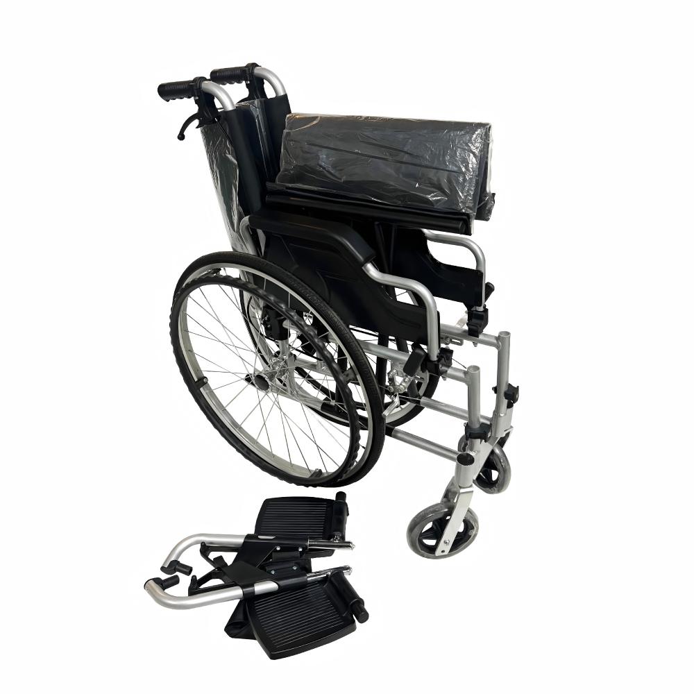 Flip-Up Armrest Wheelchair