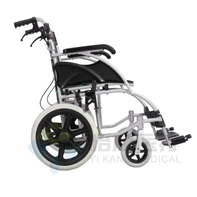 What are the most common types of injuries among manual wheelchair users?