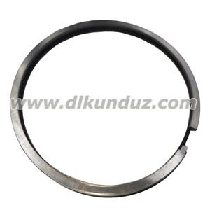 D2011 F2L2011 BFM2011 Set of piston ring 04280565