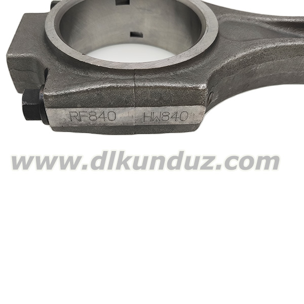 D7D BFM1013 Connecting rod 04200465 04251587