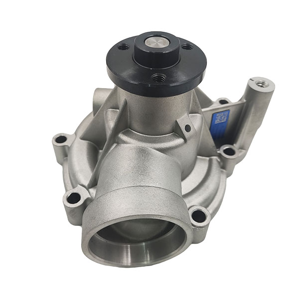 D5E excavator BF4M1013 Coolant pump 20450746 21727935 21727941 04206746