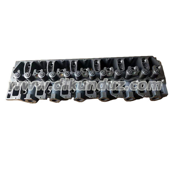 EC240 D7D BF6M1013 Cylinder head 20489008 04255295 04258234