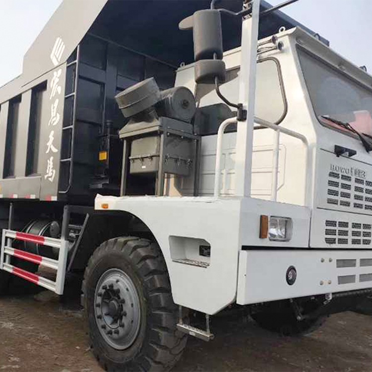 Motor de alta eficiência usado caminhão de mina howo 10 caminhões de rodas para venda
