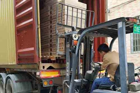 確実なロジスティクスサービス