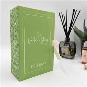 Luxe stijve geschenkdoos met opvouwbaar lint voor verzending