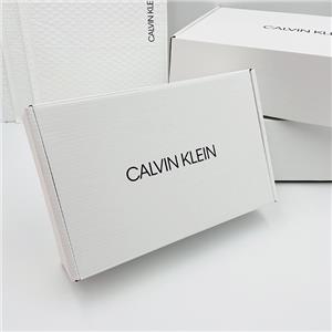 E-commerce kartonnen pakketbezorgdozen