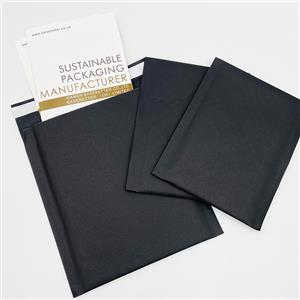 Recycle papieren verzendzakken met bubbels