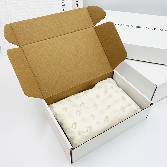 Eco Friendly Ecommerce Delivery Box Packaging