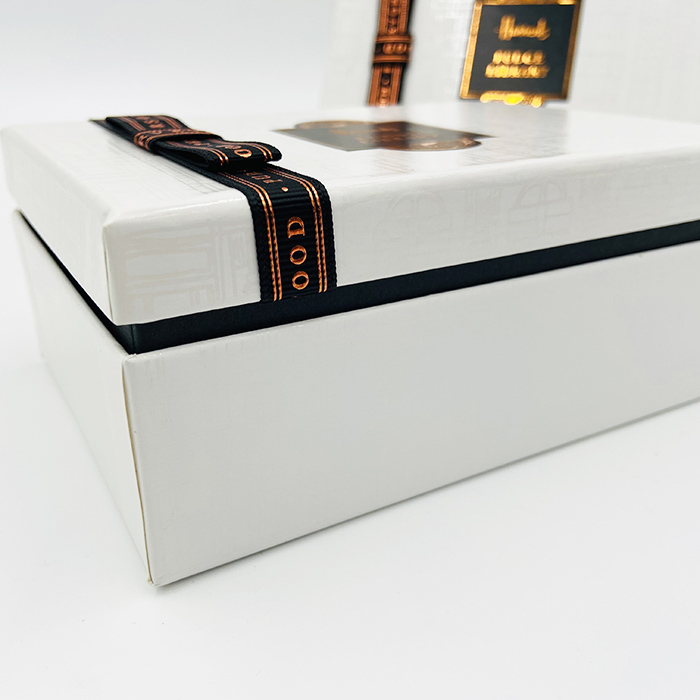 Custom White Chocolate Candy Bar Packaging