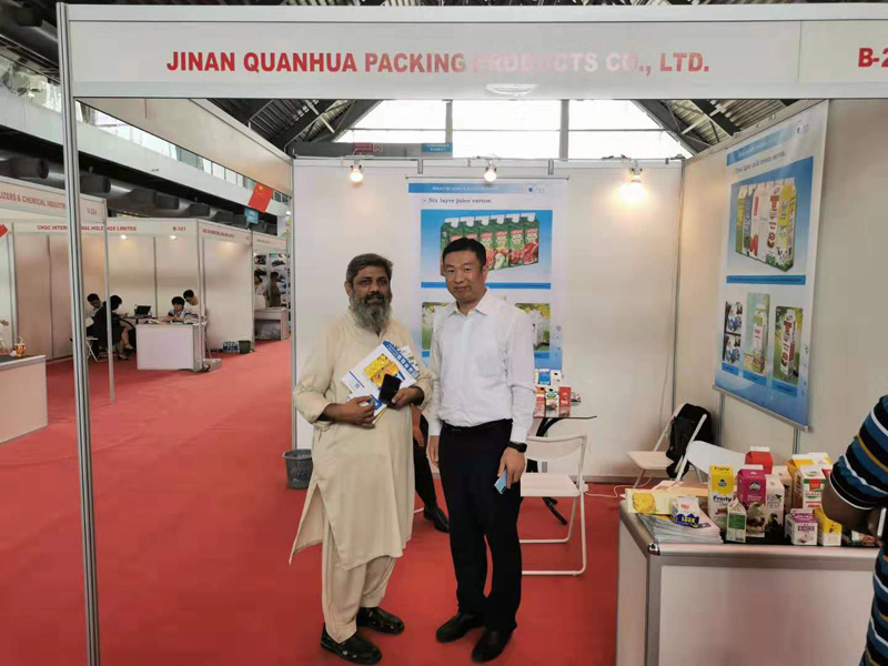 Cooperación chino-extranjera de Quanhua sobre la caja de leche