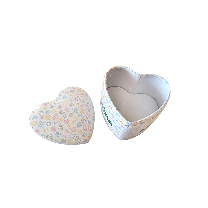 PMS Printing Metal Heart Shapegift Tin Container For Valentine's Day