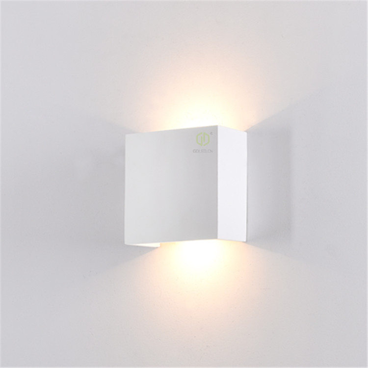 modern wall light fixtures