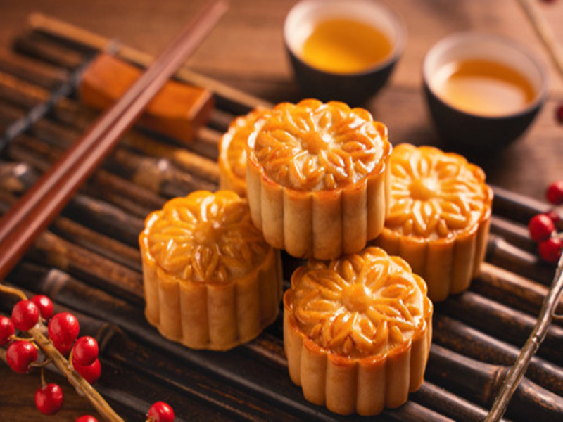Mid-autumn Festival Celebrating