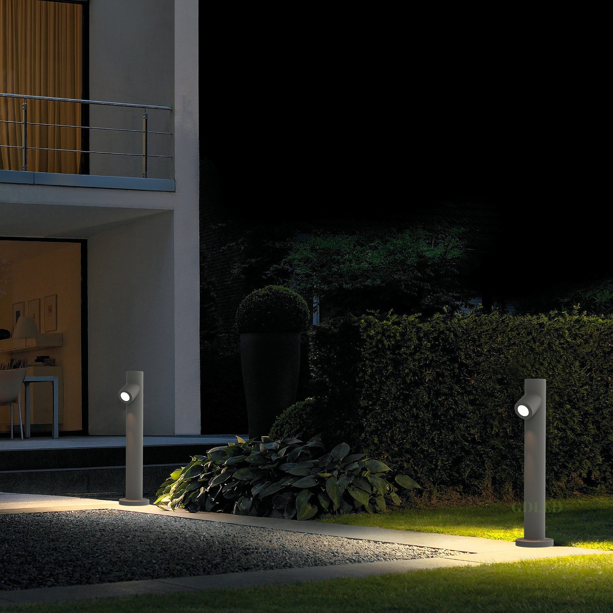 lawn bollard