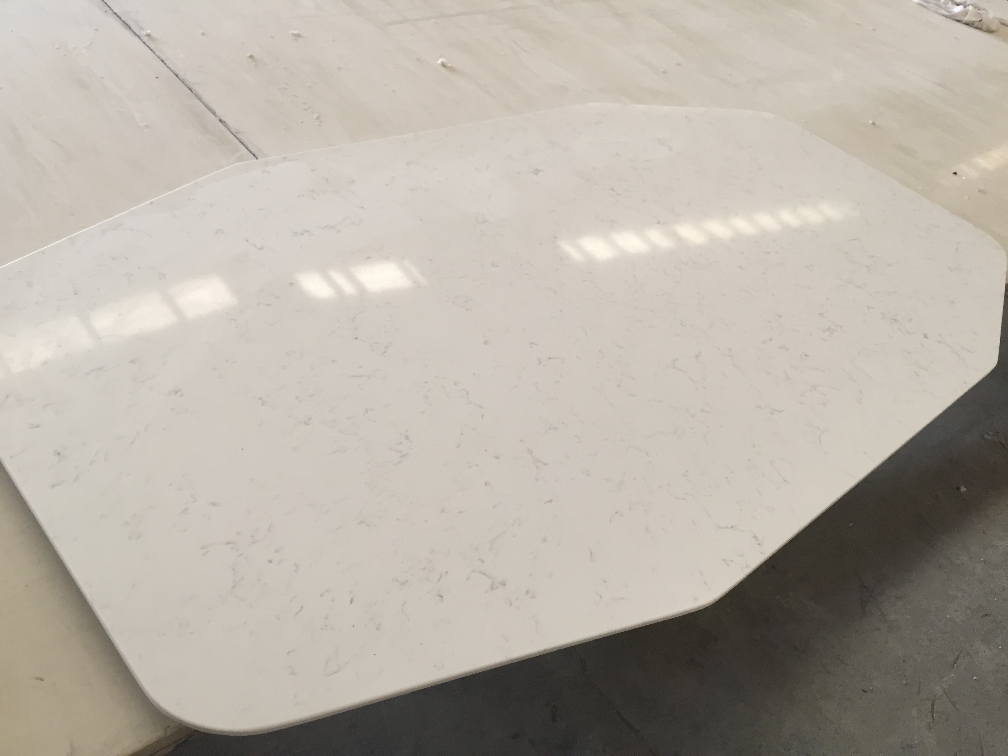 Carrara White Quartz Table Top Manufacturers, Carrara White Quartz Table Top Factory, Supply Carrara White Quartz Table Top