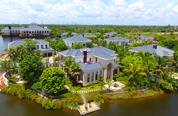 Glazed Multiple Color Clay Roofing Tiles