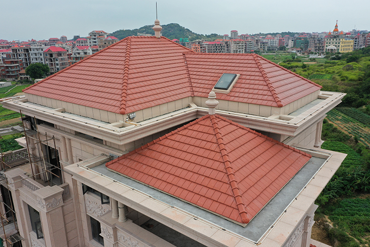 Full Body Red Flat Clay Roof Tile