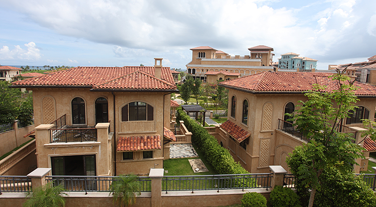 Multiple Color Barrel Clay Roof Tiles